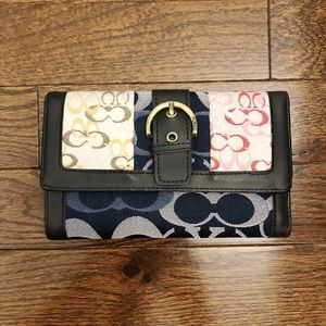 ⭐️Buy 1 get 1 FREE⭐️ Vintage Coach Wallet